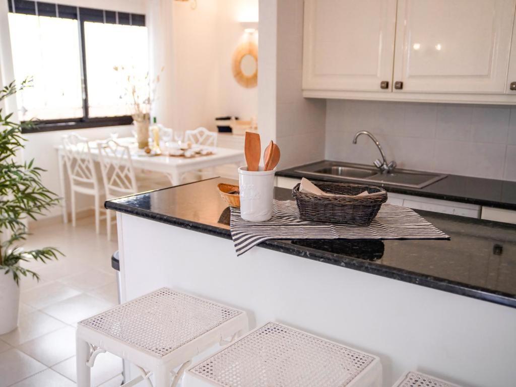 Paradise Seaview Apartment 아데제 외부 사진